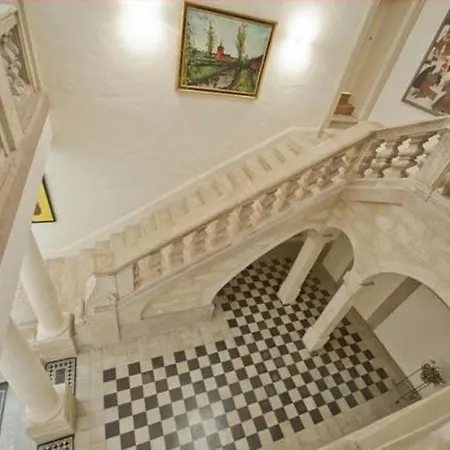 别墅 Chateau France *